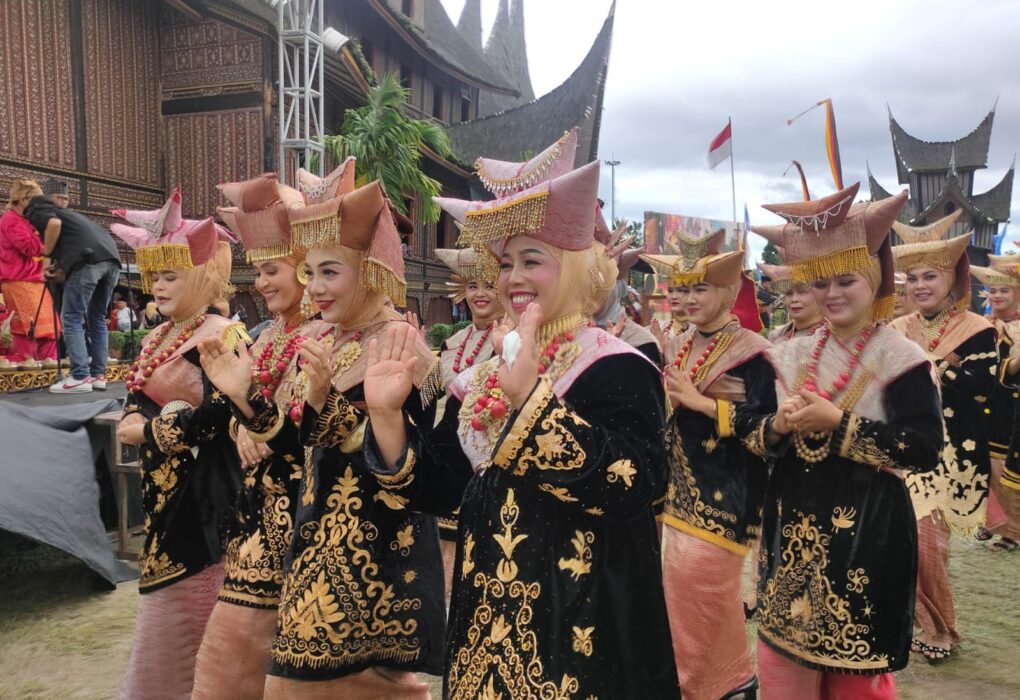 Festival Budaya di Sumatera, Menampilkan Tradisi Lokal Festival Budaya